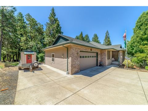 Tiny photo for 48482 E Meadow Way, Oakridge, OR 97463 (MLS # 513712198)