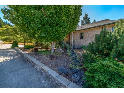 Tiny photo for 48482 E Meadow Way, Oakridge, OR 97463 (MLS # 513712198)