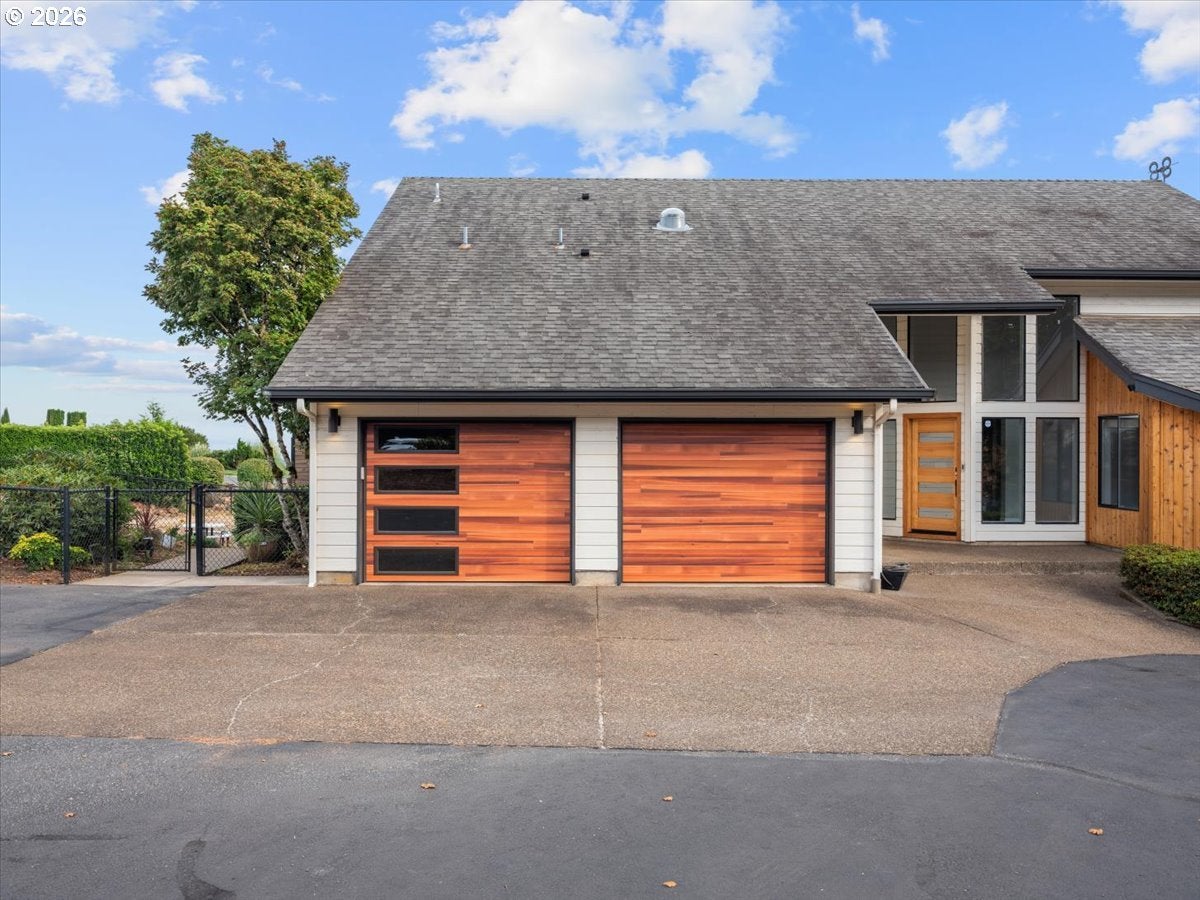 4000 EOLA DR NW