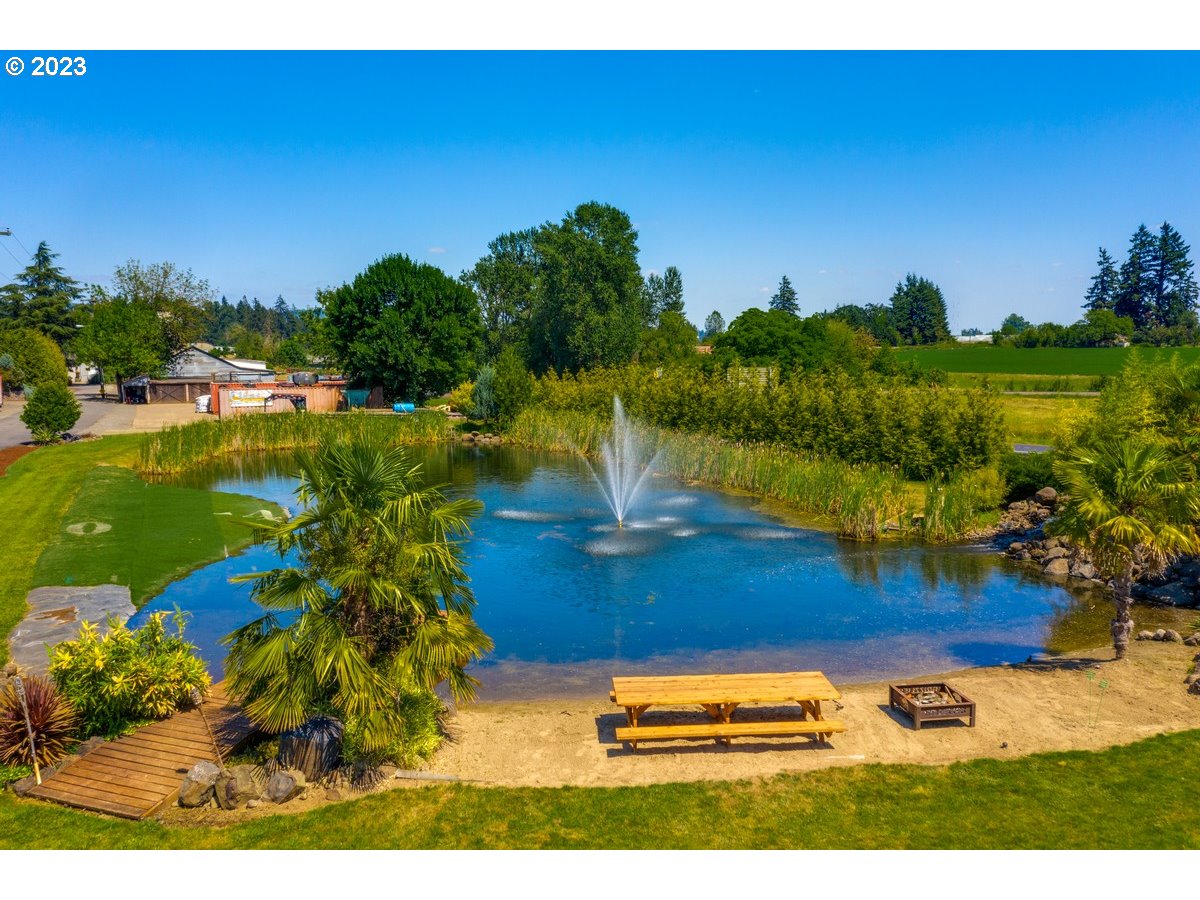 3100 LONE OAK RD