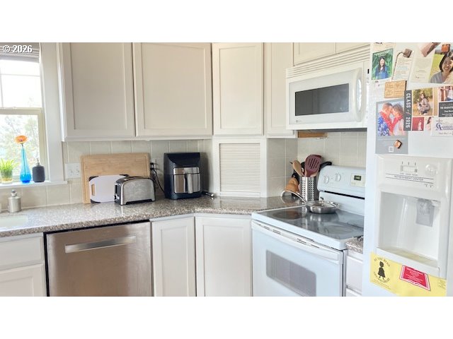 216 VALLEY VIEW DR