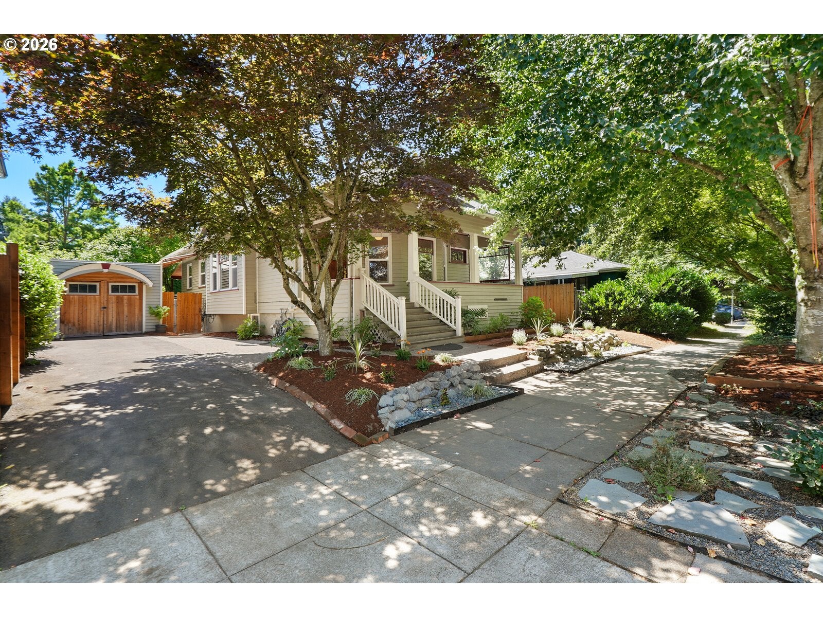1116 SE TENINO ST