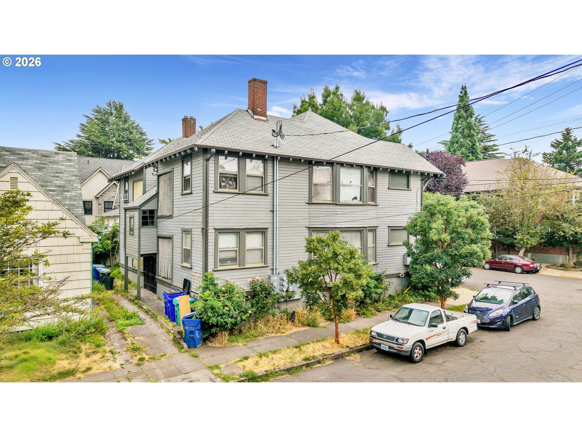 601 NE RANDALL AVE