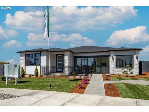 Photo of 4216 N 12th Way, Ridgefield, WA 98642 (MLS # 266965649)