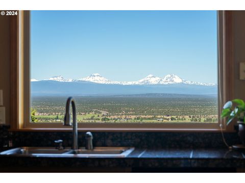 A home in Powell Butte