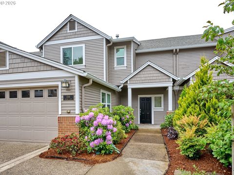 4746 AMHERST CT Lake Oswego OR 97035