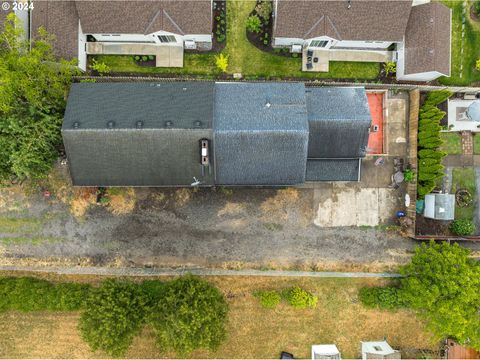 A home in Oregon City