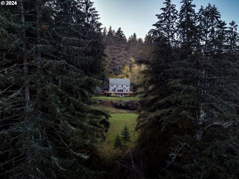 A home in Estacada