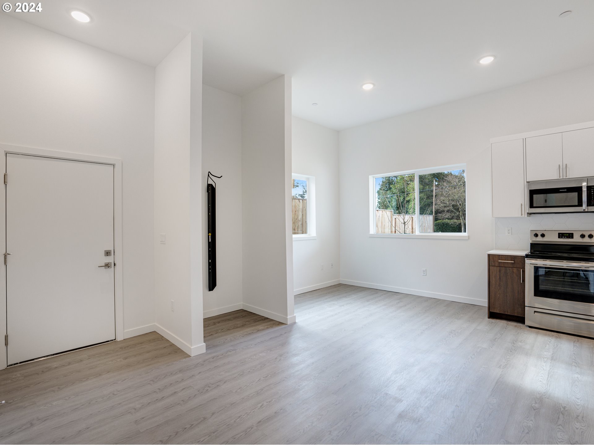 232 NE 61ST AVE