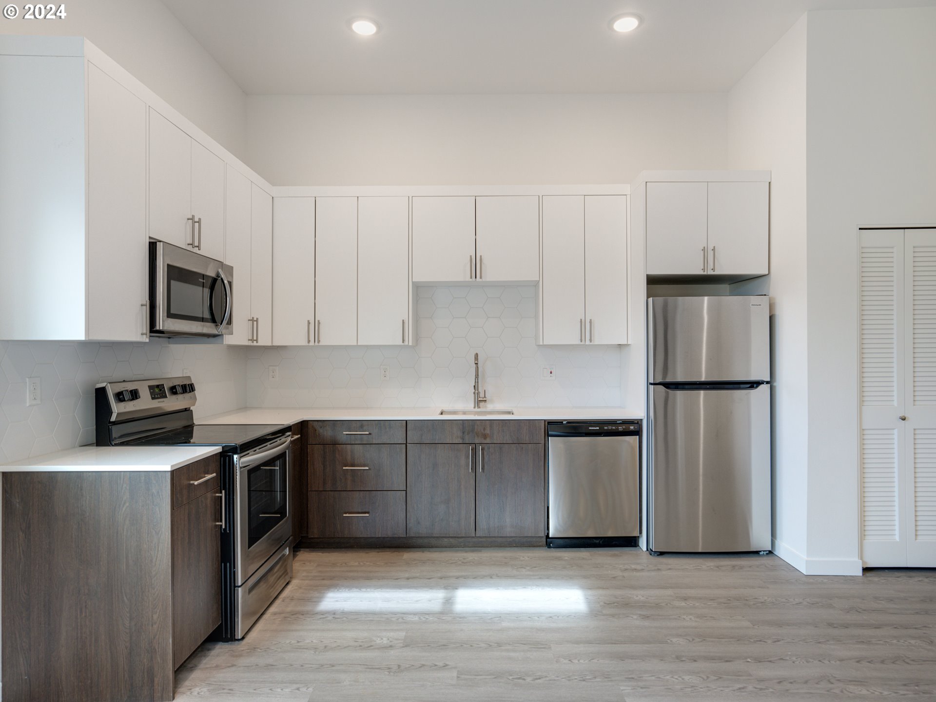 232 NE 61ST AVE