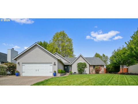 Photo of 1545 SW Hilary St, McMinnville, OR 97128 (MLS # 506435696)