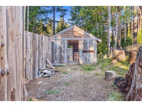 A home in Port Orford