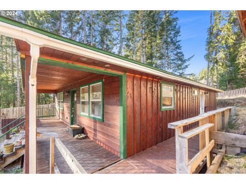 A home in Port Orford