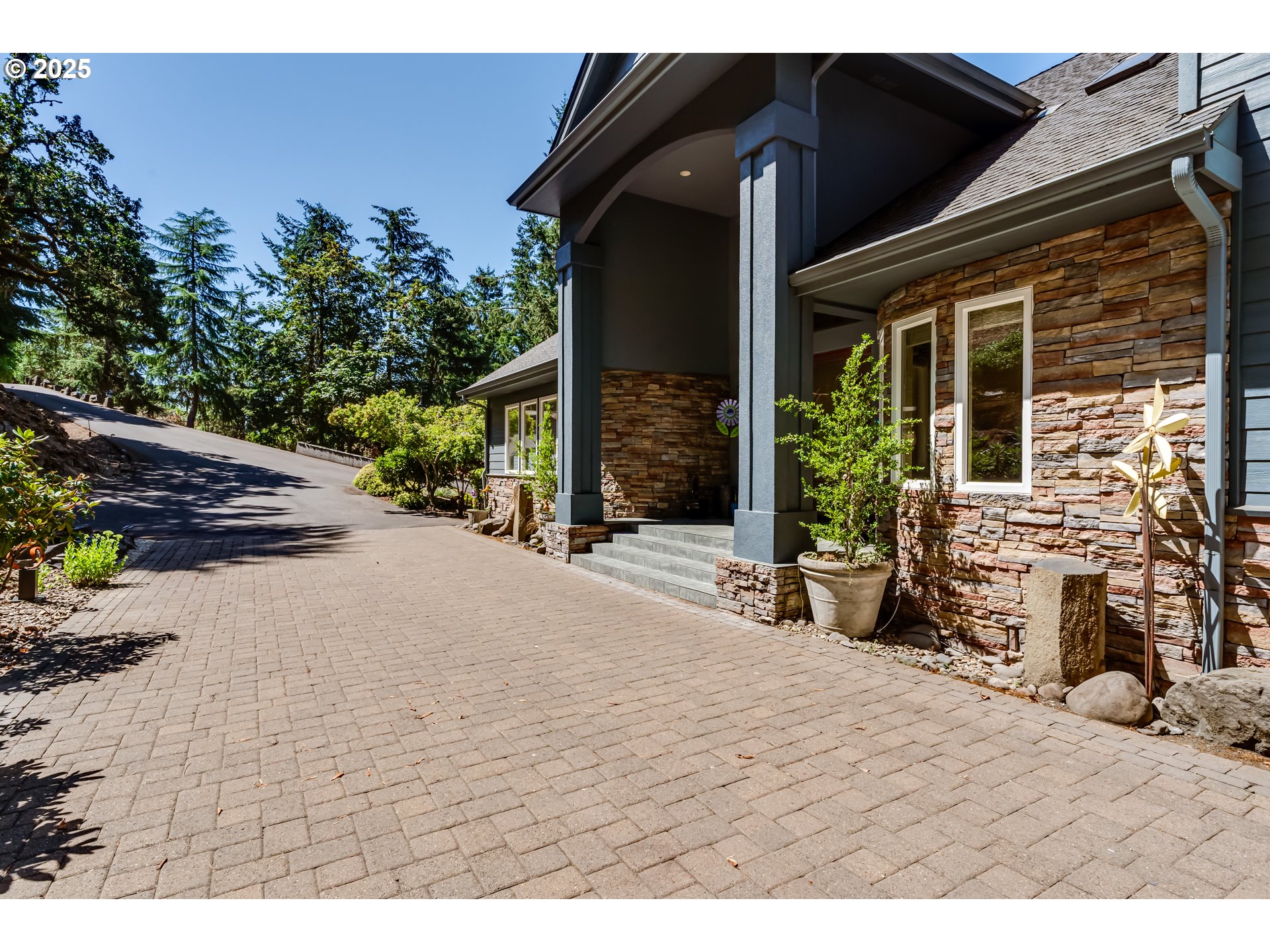35662 HIGH RANCH DR