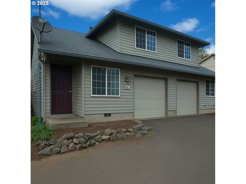 2732 SE 87TH AVE Portland OR 97266