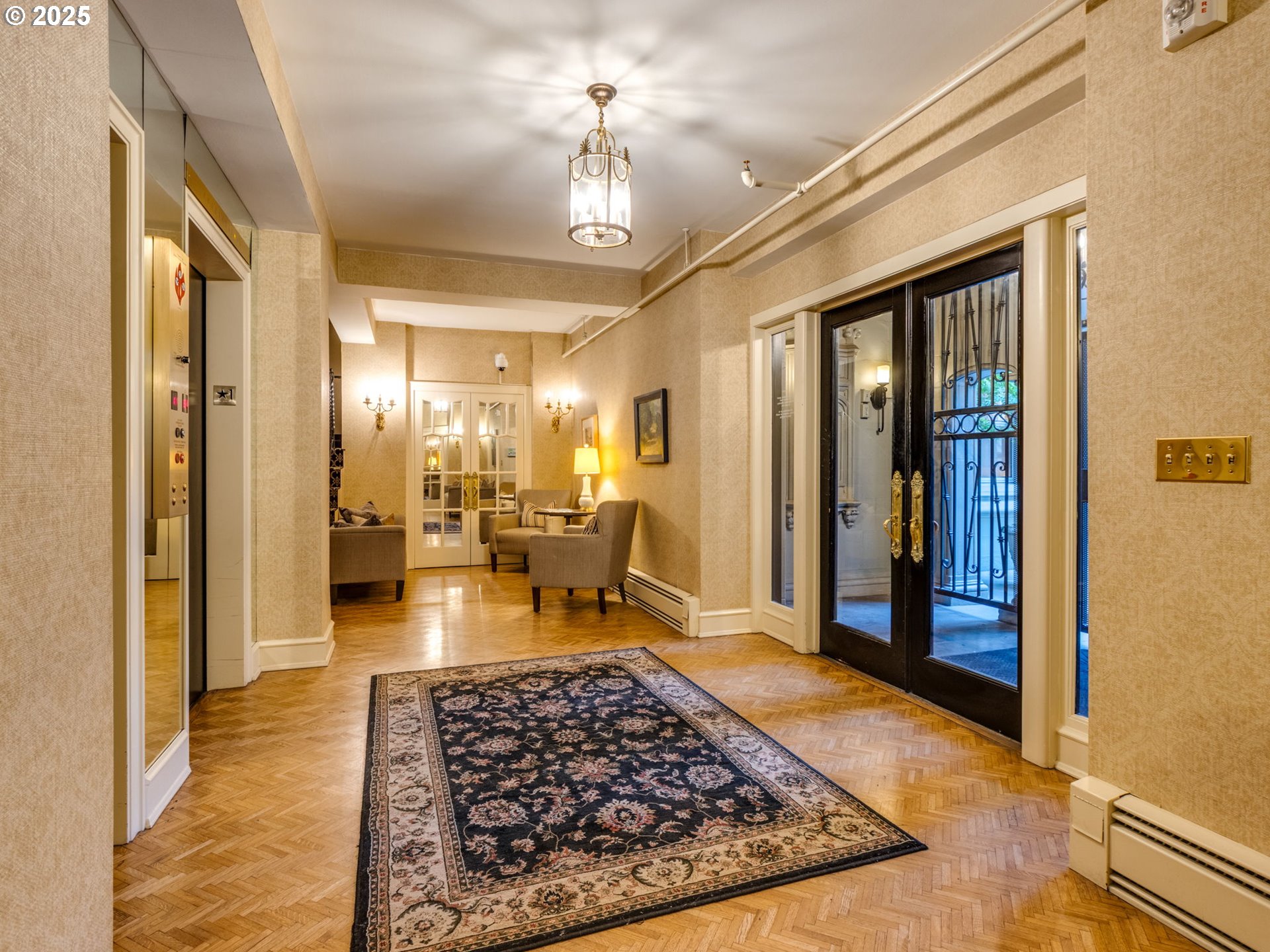1209 SW 6TH AVE 402