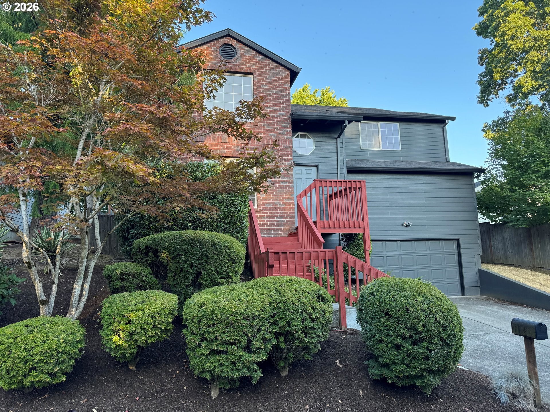 2713 SW HUME CT