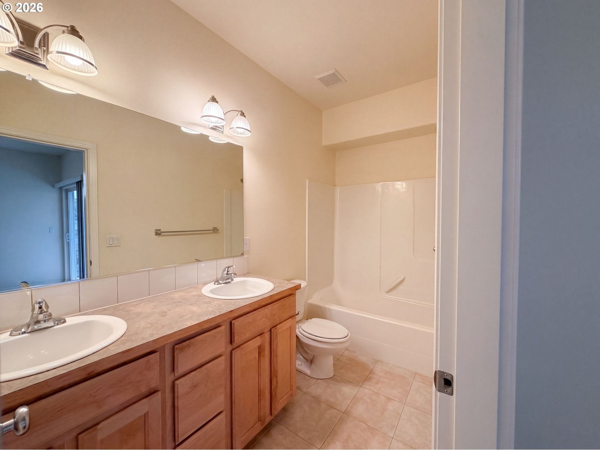 4735 SE PALADIN LN