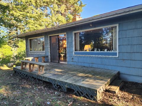 A home in Port Orford