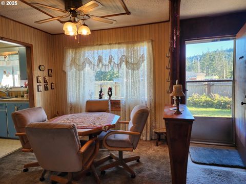 A home in Port Orford