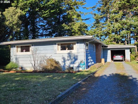 A home in Port Orford