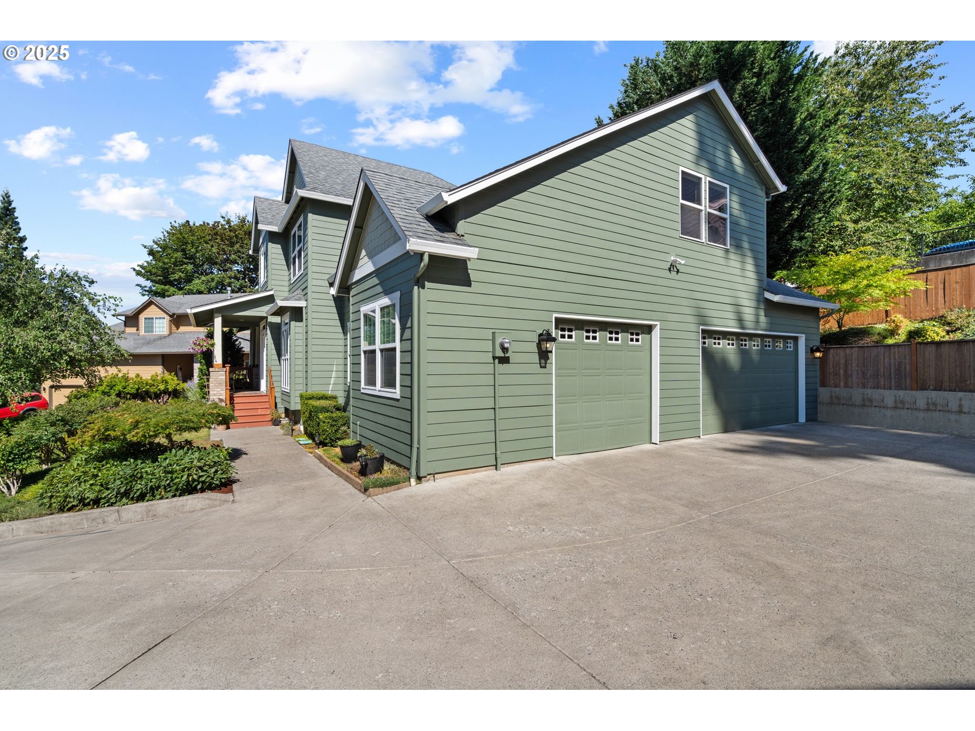 Battle Ground, Washington 98604, United States, 5 Bedrooms Bedrooms, ,3 BathroomsBathrooms,Residential,Active,173381