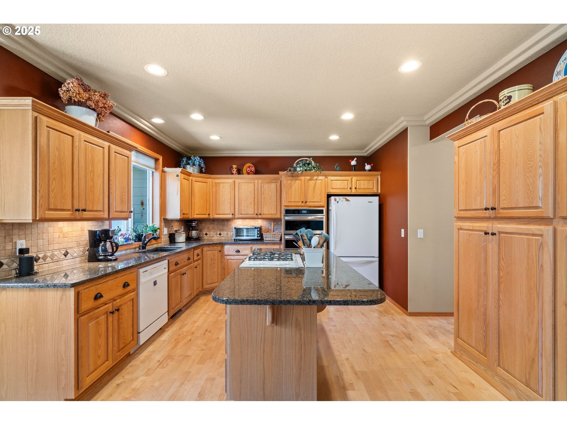 Battle Ground, Washington 98604, United States, 5 Bedrooms Bedrooms, ,3 BathroomsBathrooms,Residential,Active,173381