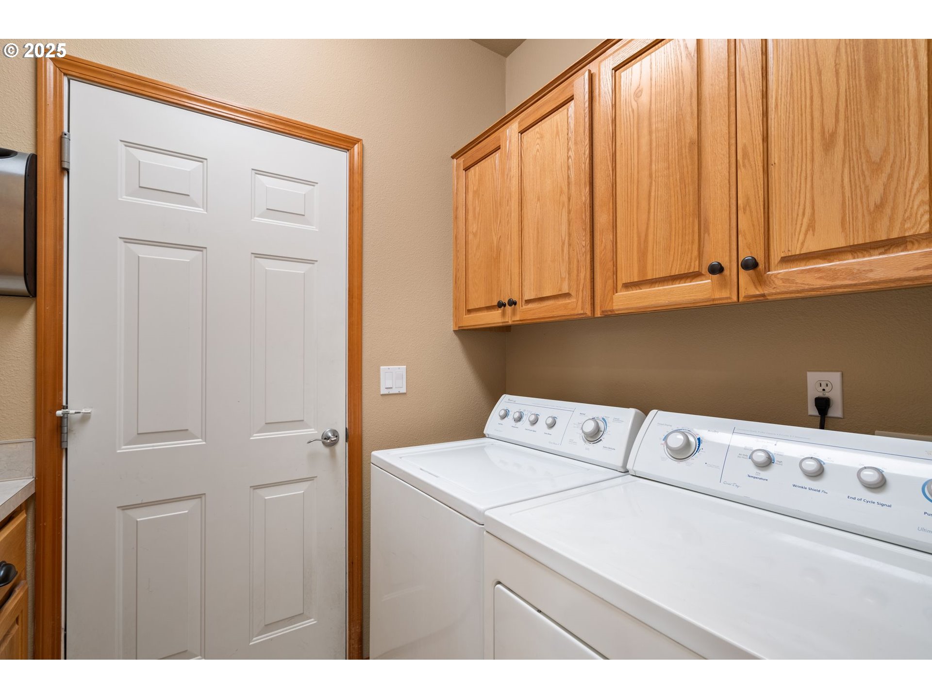 Battle Ground, Washington 98604, United States, 5 Bedrooms Bedrooms, ,3 BathroomsBathrooms,Residential,Active,173381