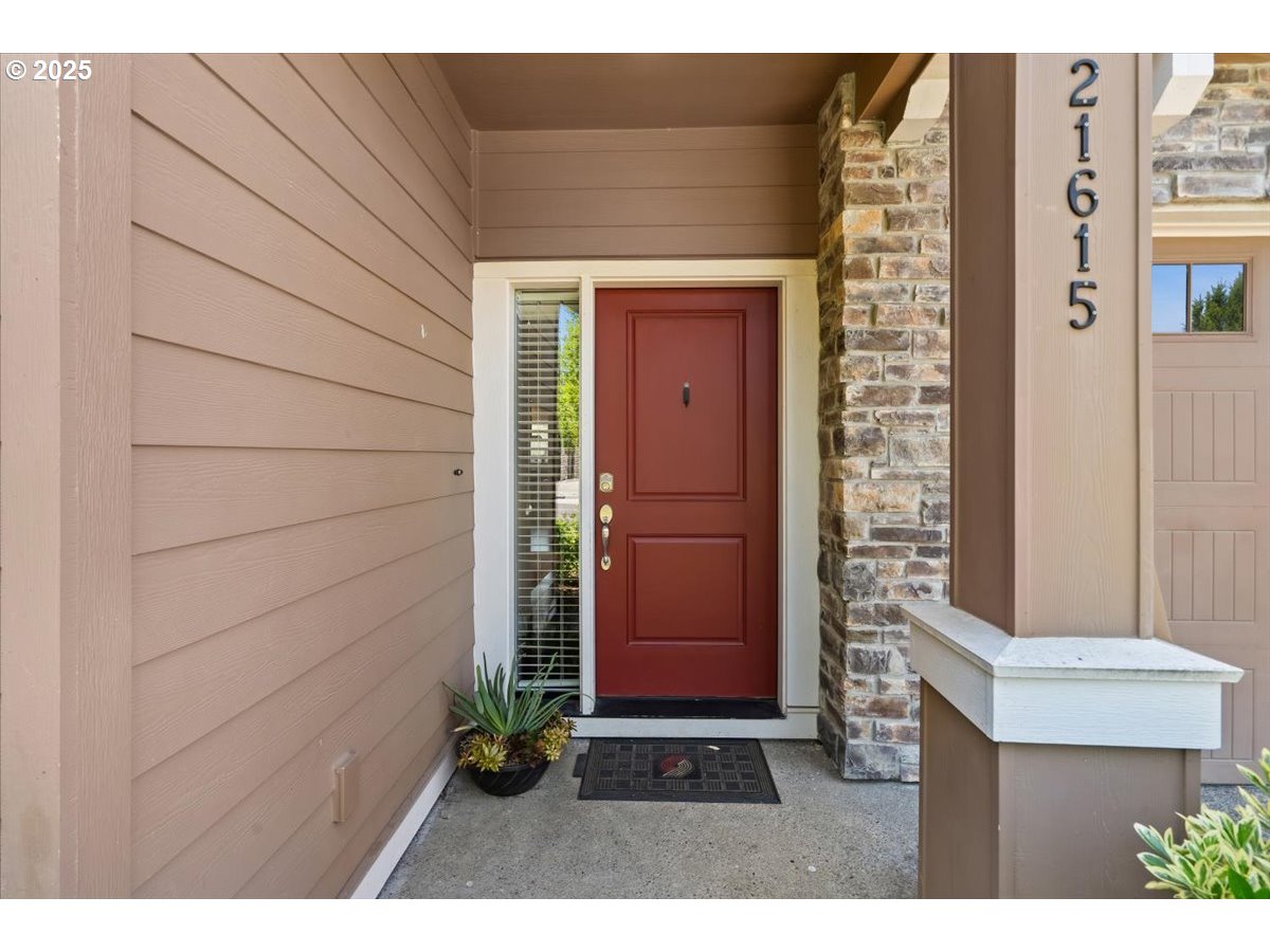 21615 SW DERBY TER