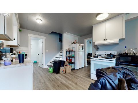 A home in Seaside