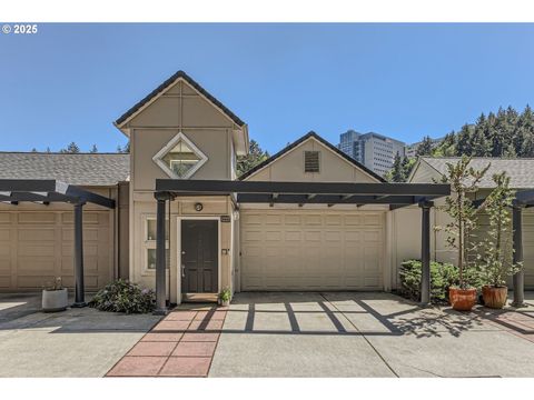 844 SW Broadway DR 3 Portland OR 97201