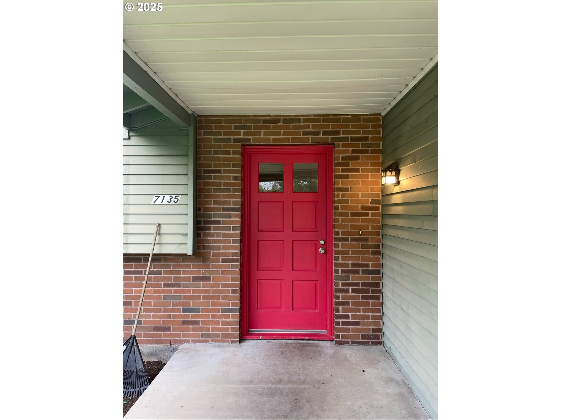 7135 SW WILSON AVE SW