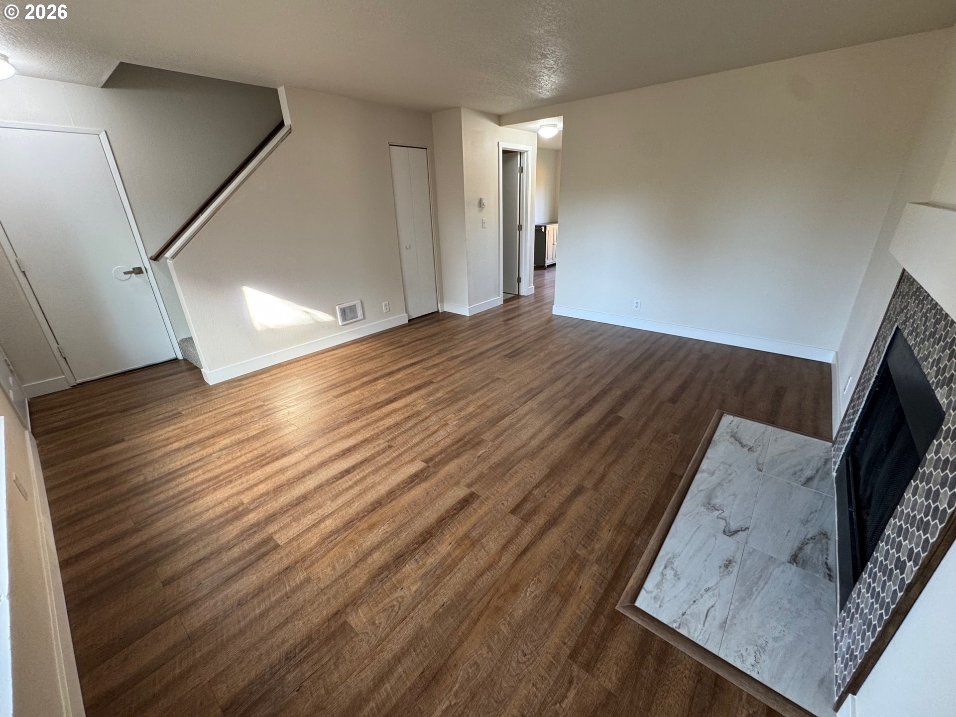 19901 SW MEADOWBROOK CT