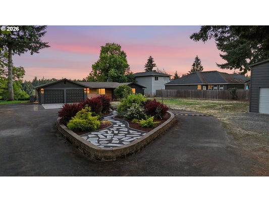 1283 NE 49TH ST, VANCOUVER, WA 98663 - Image bae5d4d64e4a938b2b33068b2fa5b9d0/3845279800