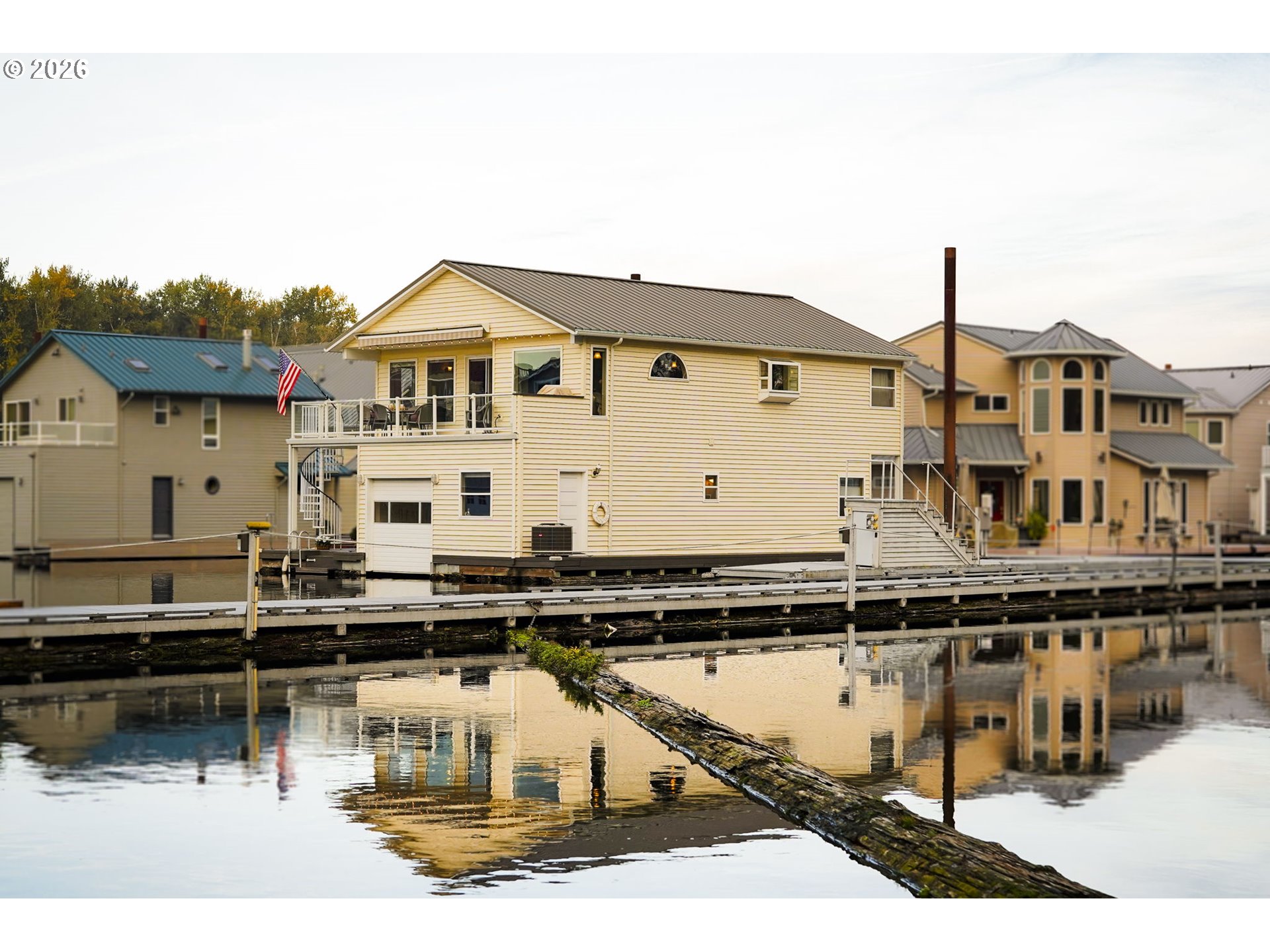 17809 NE MARINE DR C3