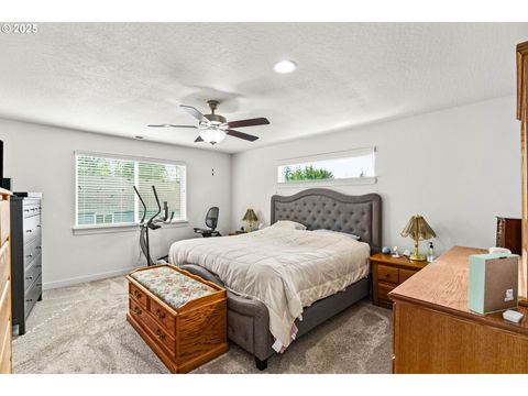 Tiny photo for 242 Rockcrest Dr, Lowell, OR 97452 (MLS # 667683282)