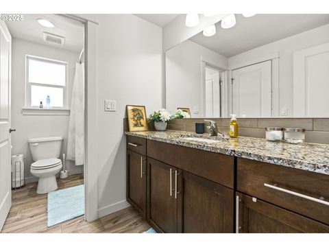 Tiny photo for 242 Rockcrest Dr, Lowell, OR 97452 (MLS # 667683282)
