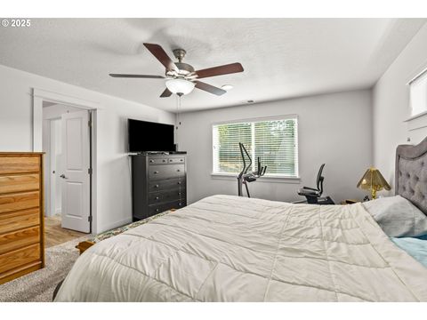 Tiny photo for 242 Rockcrest Dr, Lowell, OR 97452 (MLS # 667683282)