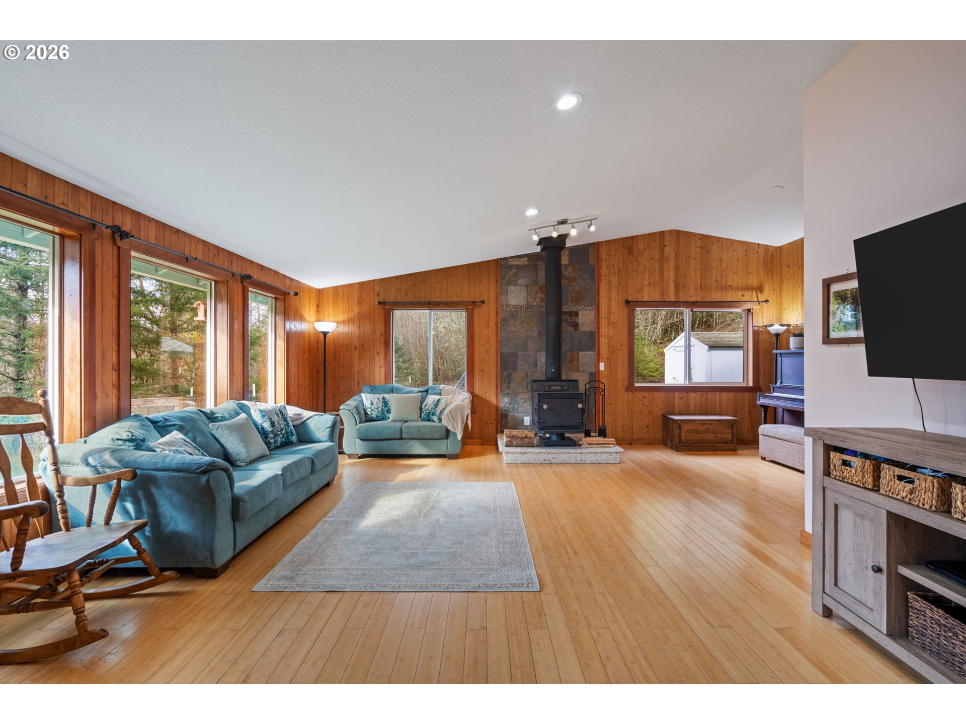 38220 NE SUNSET FALLS RD