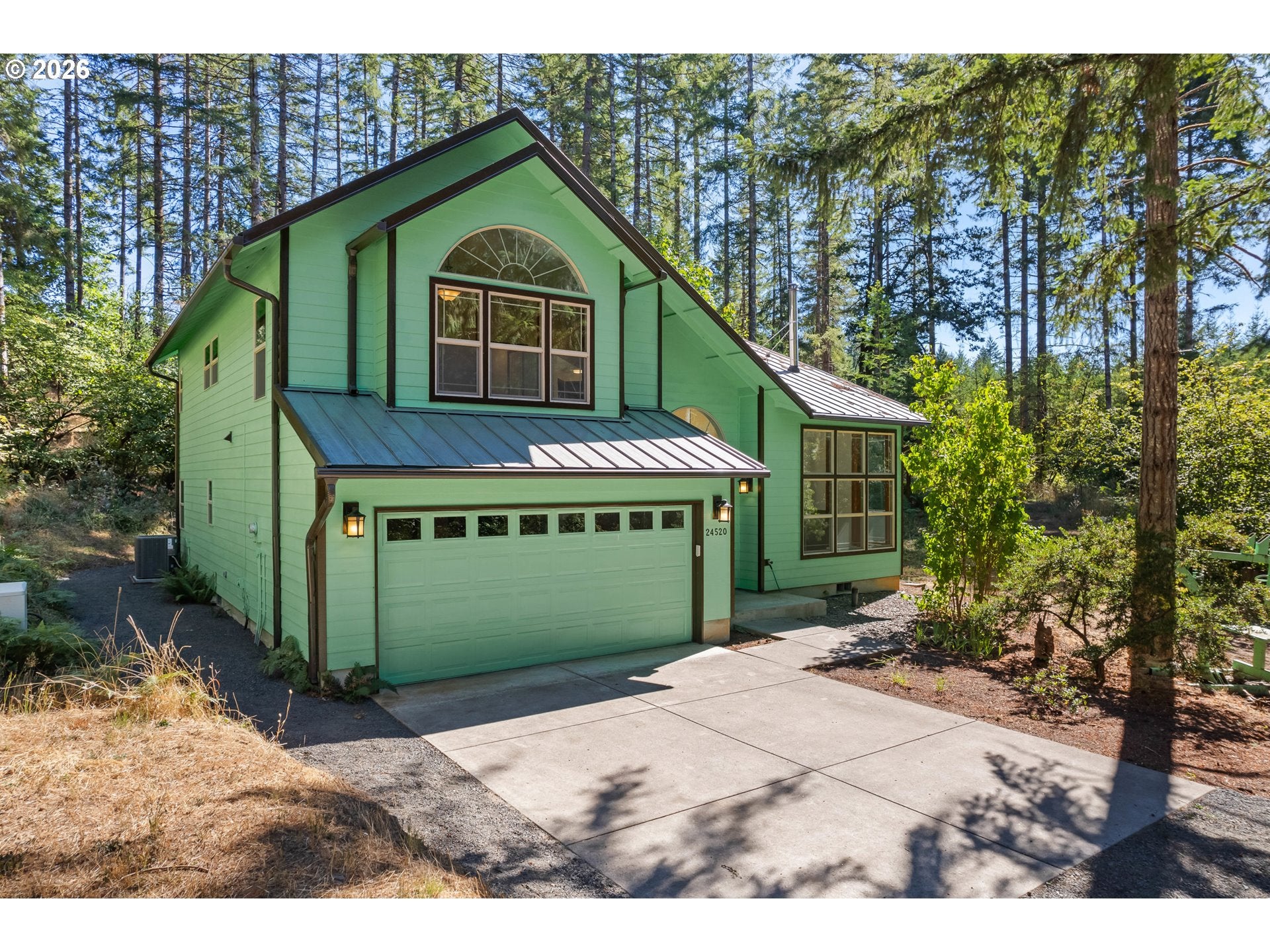 24520 TRILLIUM LN