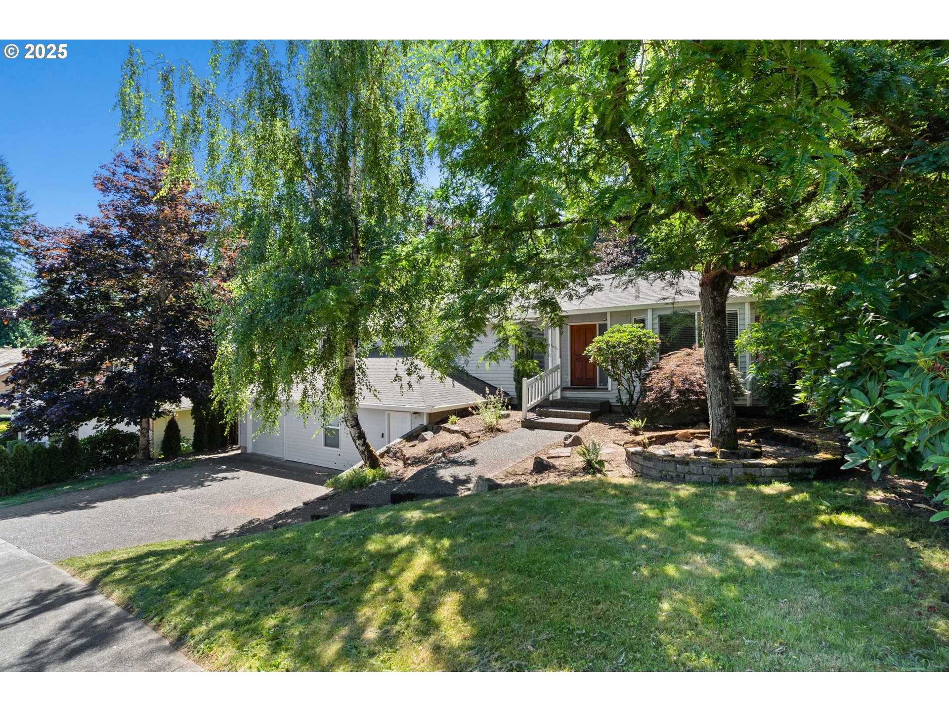 304 SE 16TH ST