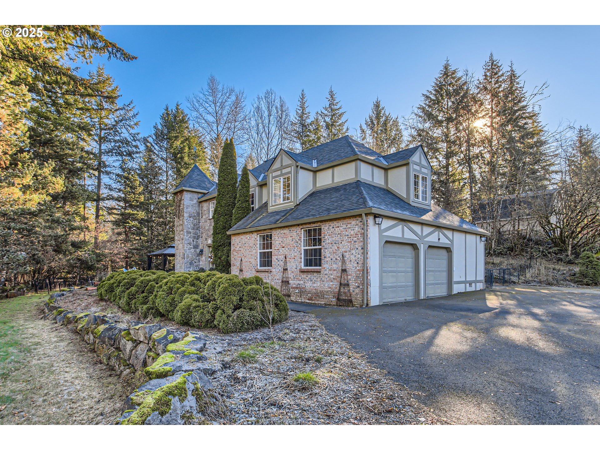 Vancouver, Washington 98682, United States, 6 Bedrooms Bedrooms, ,4 BathroomsBathrooms,Residential,Active,11694