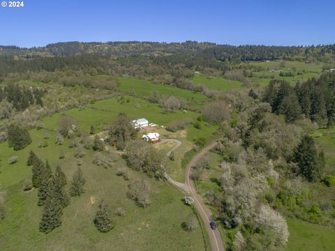 A home in Newberg