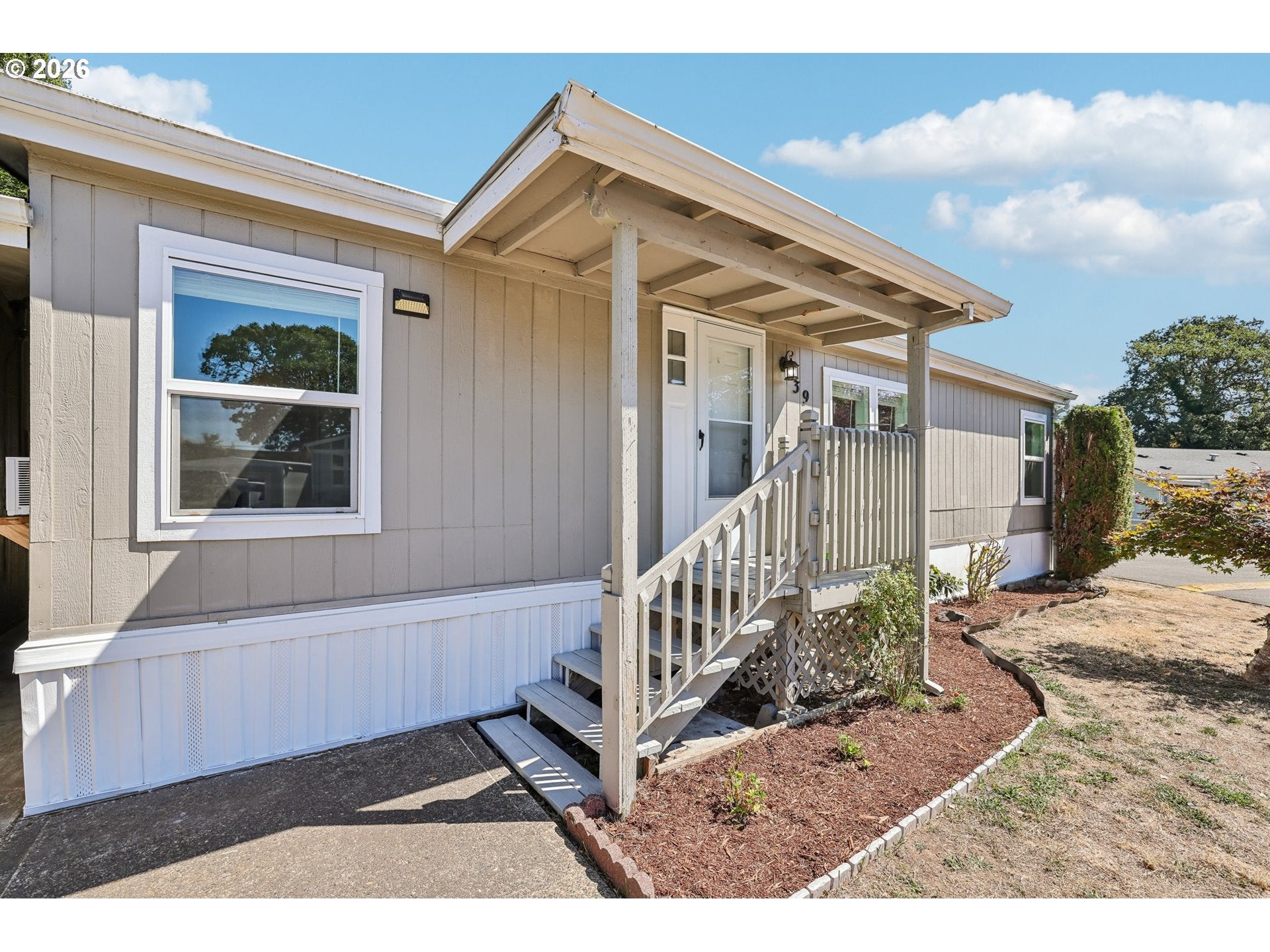 2154 OREGON ST 39
