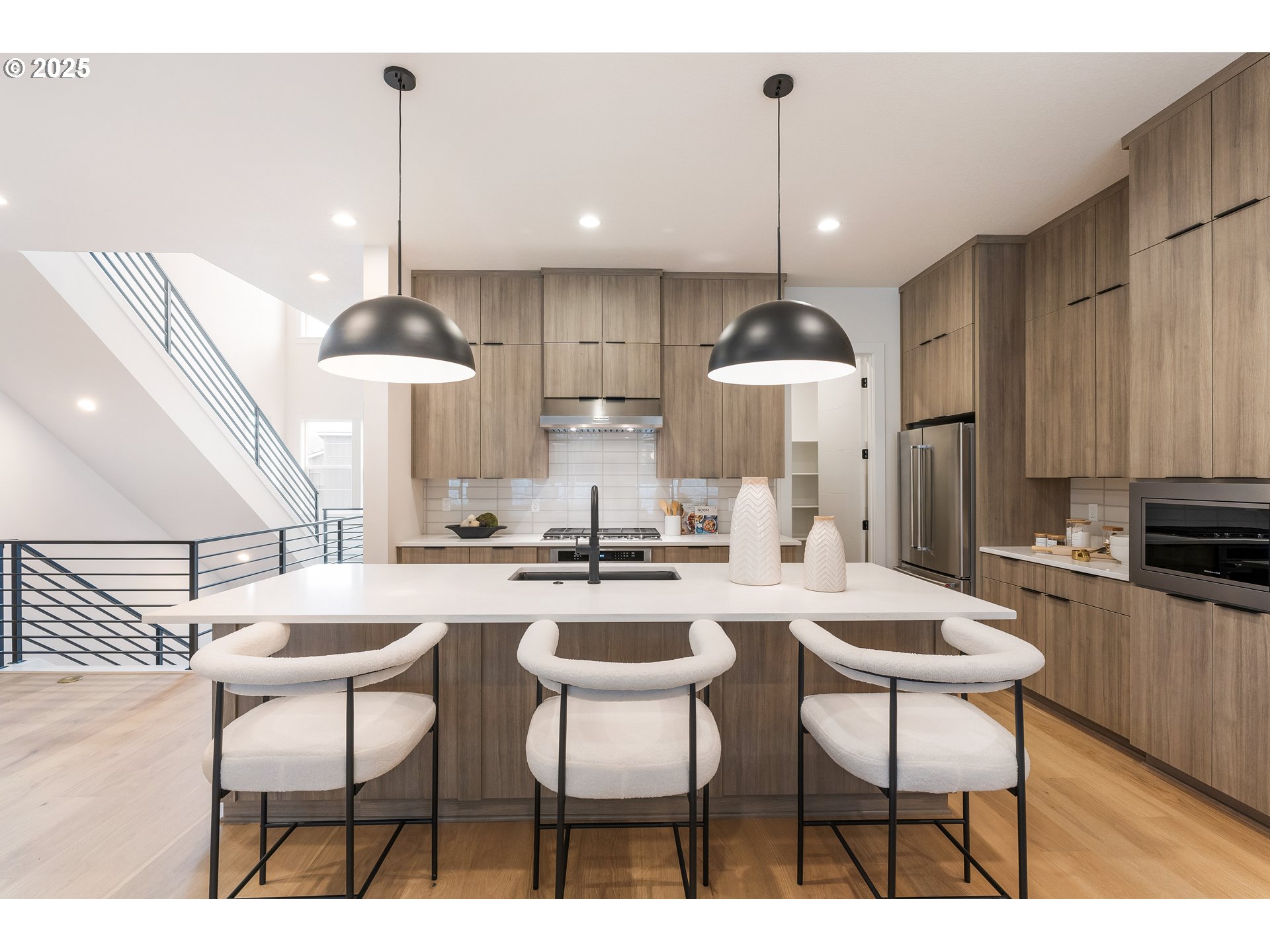 16012 NW HOLMAN WAY L83