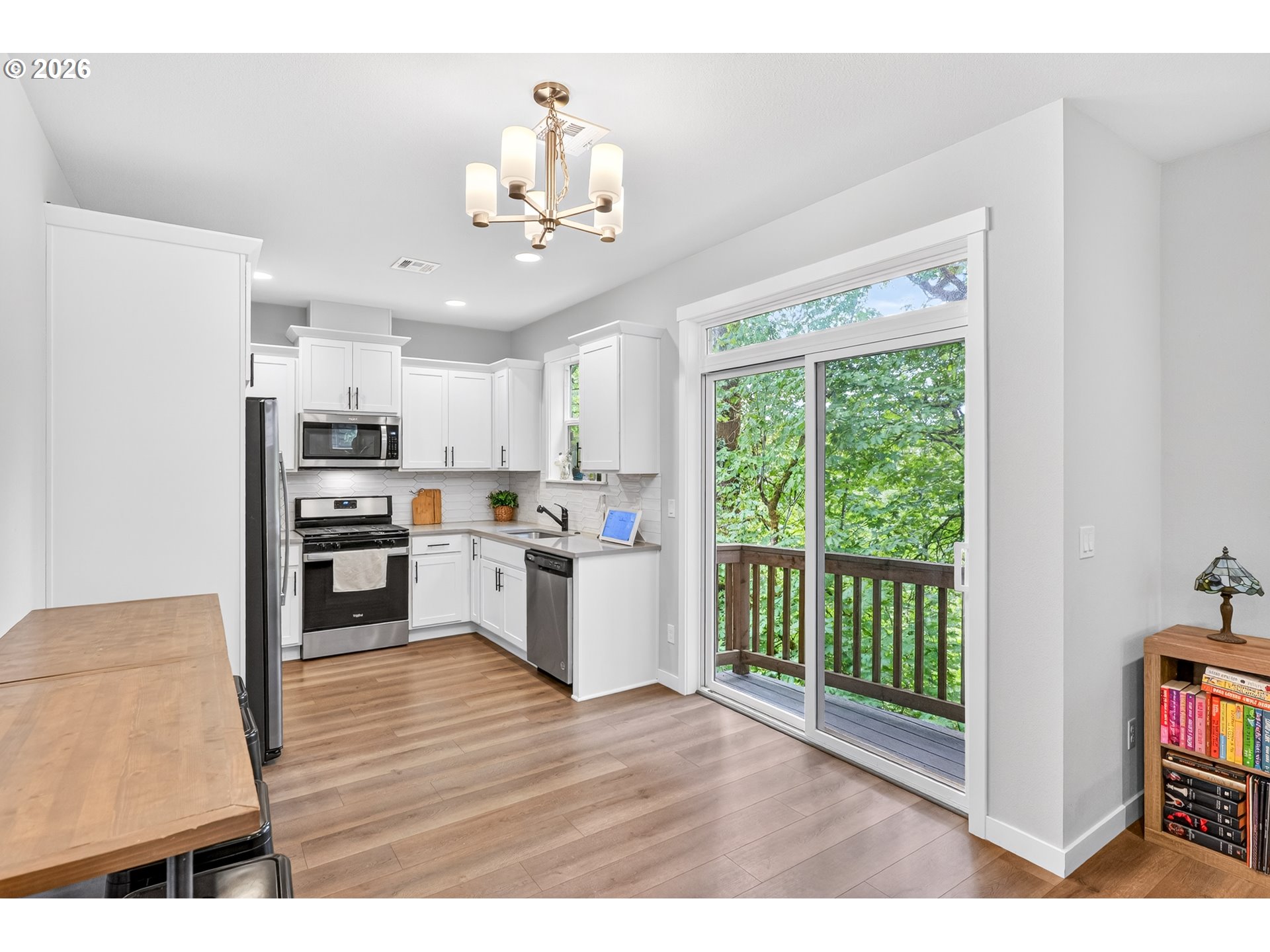 1521 S CAMILLE PL