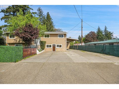 16 NE 148TH AVE Portland OR 97230