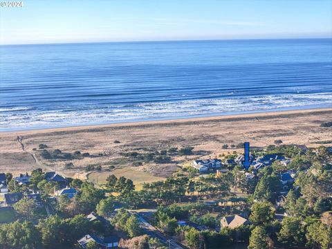 A home in Gearhart