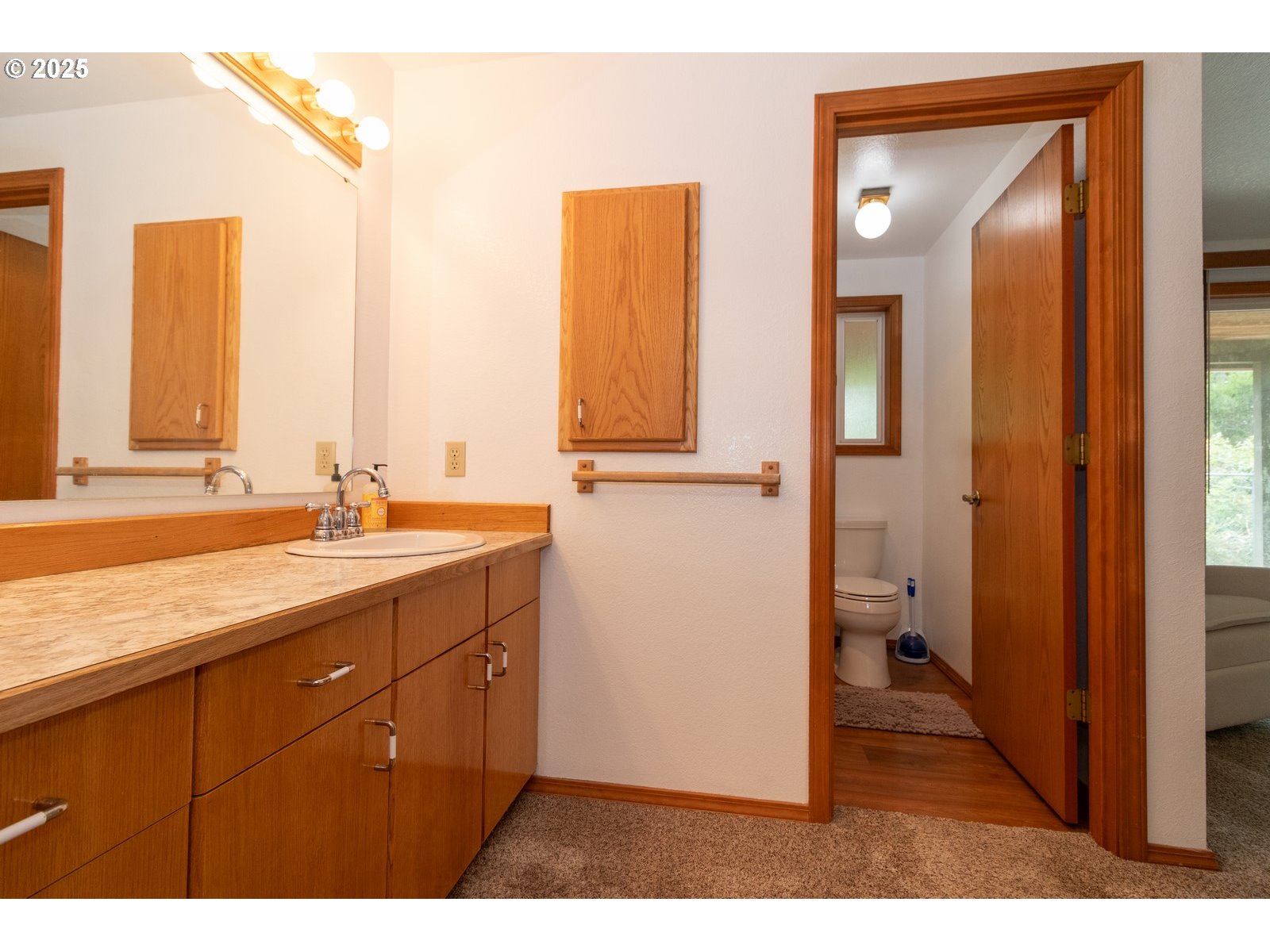 Florence, Oregon 97439, United States, 3 Bedrooms Bedrooms, ,2 BathroomsBathrooms,Residential,Active,251876