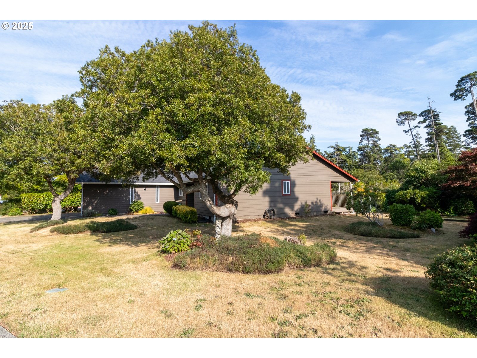 Florence, Oregon 97439, United States, 3 Bedrooms Bedrooms, ,2 BathroomsBathrooms,Residential,Active,251876